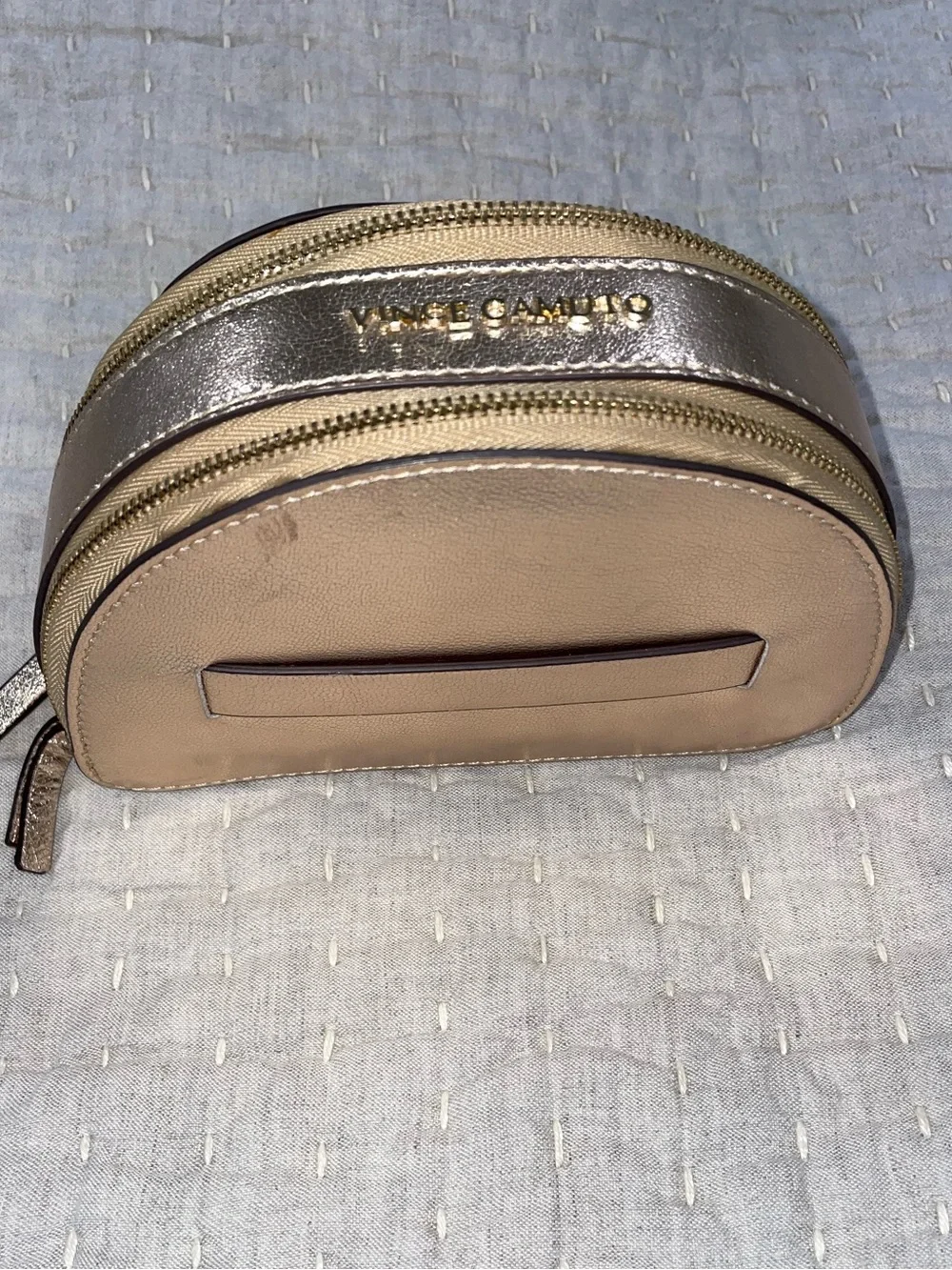 Vince Camuto Gold Leather Travel Jewelry & Cosmetics Bag NWT